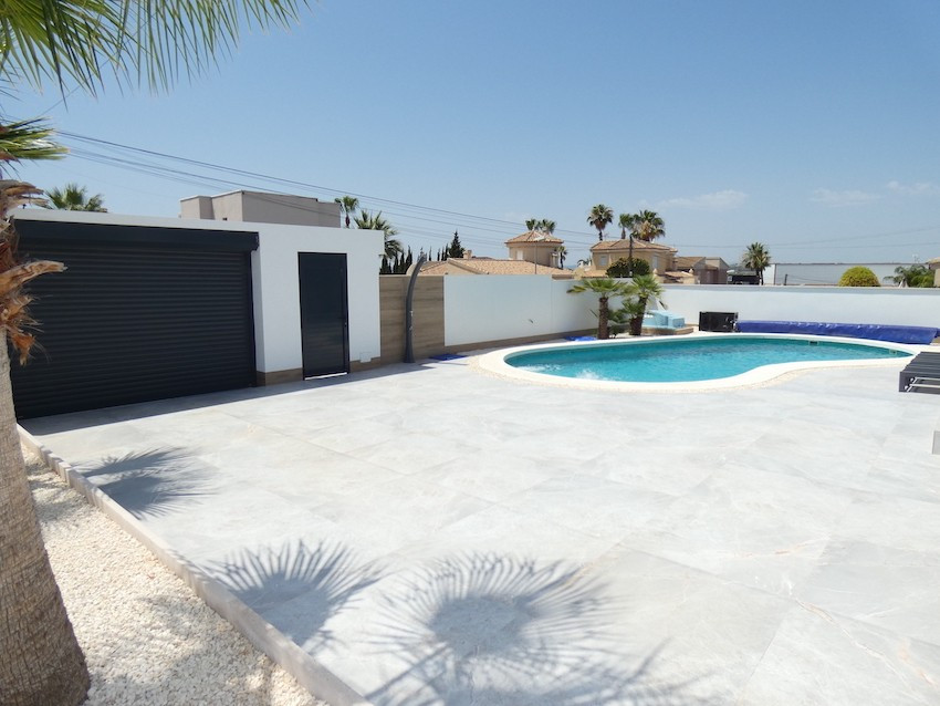 For sale - 4 Bedroom 4 Bathroom House - Detached Villa in Rojales - Ciudad Quesada  - Alicante