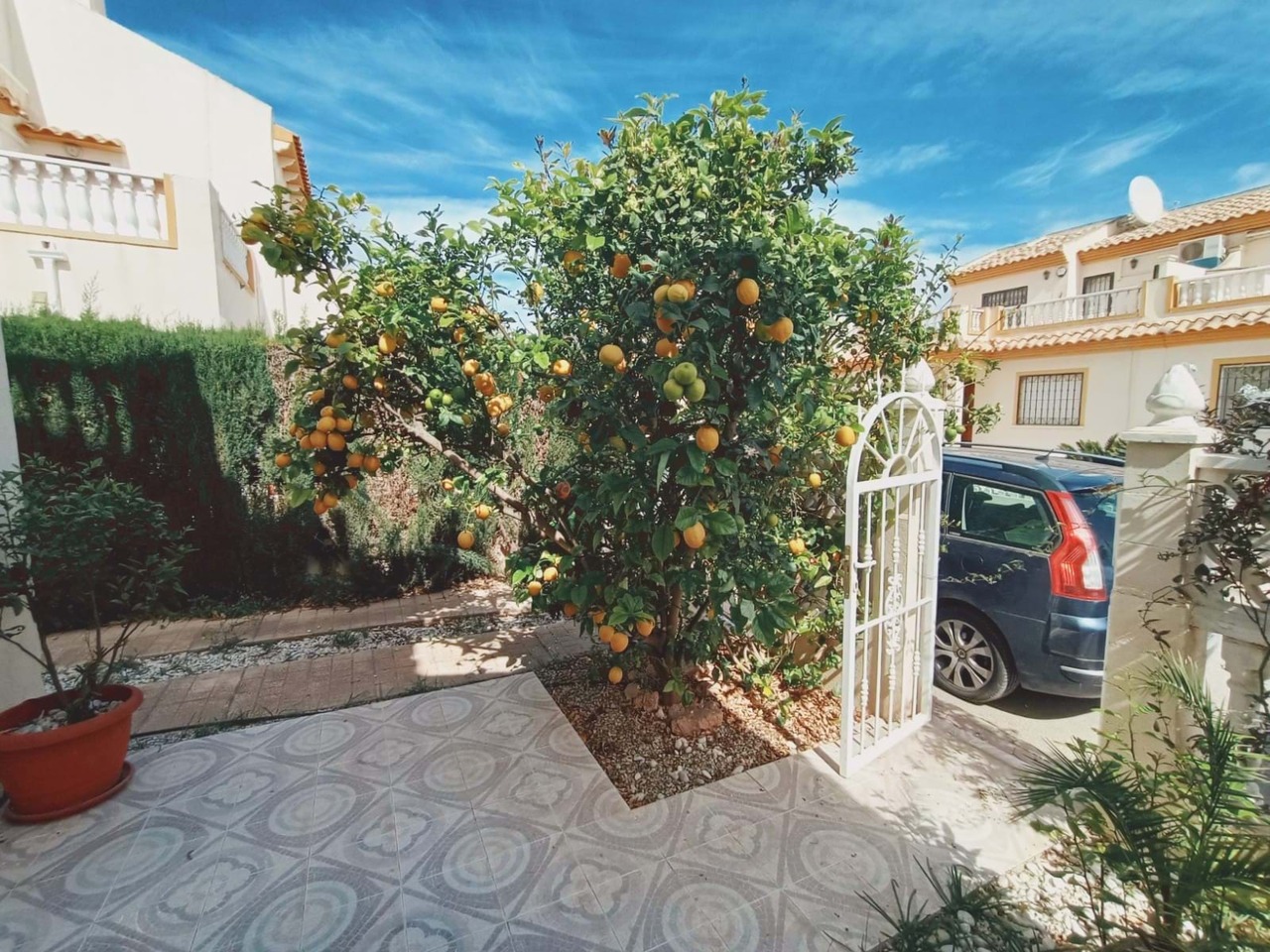 For sale - 3 Bedroom 2 Bathroom Quad Villa in Playa Flamenca - Costa Blanca  - Alicante