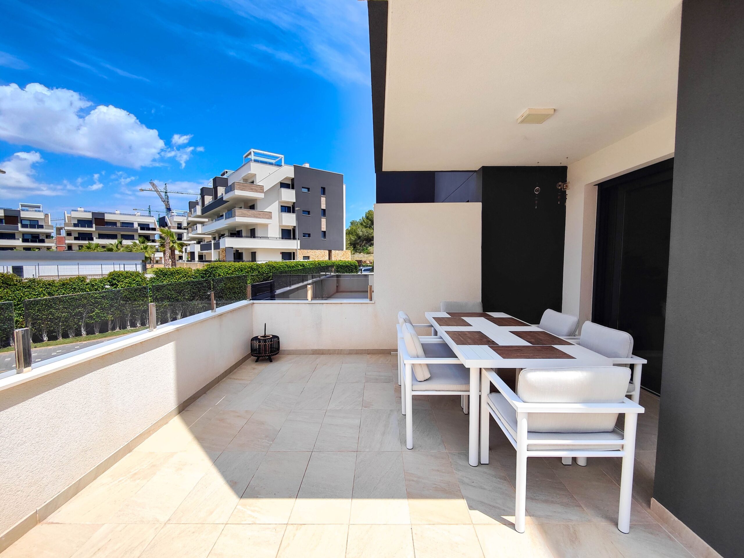 For sale - 2 Bedroom 2 Bathroom Apartment in Orihuela Costa - Costa Blanca  - Alicante
