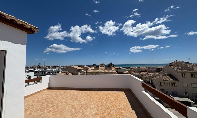 For sale - 2 Bedroom 2 Bathroom Apartment in Orihuela Costa - Costa Blanca  - Alicante