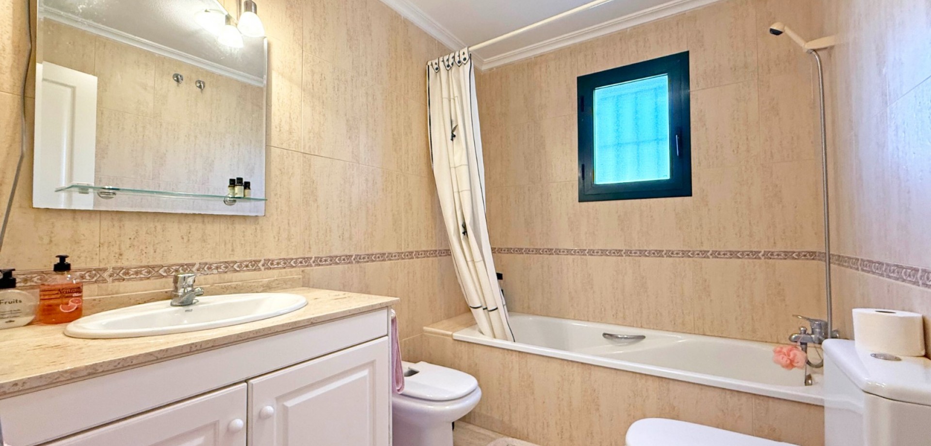 For sale - 2 Bedroom 2 Bathroom Apartment in Orihuela Costa - Costa Blanca  - Alicante