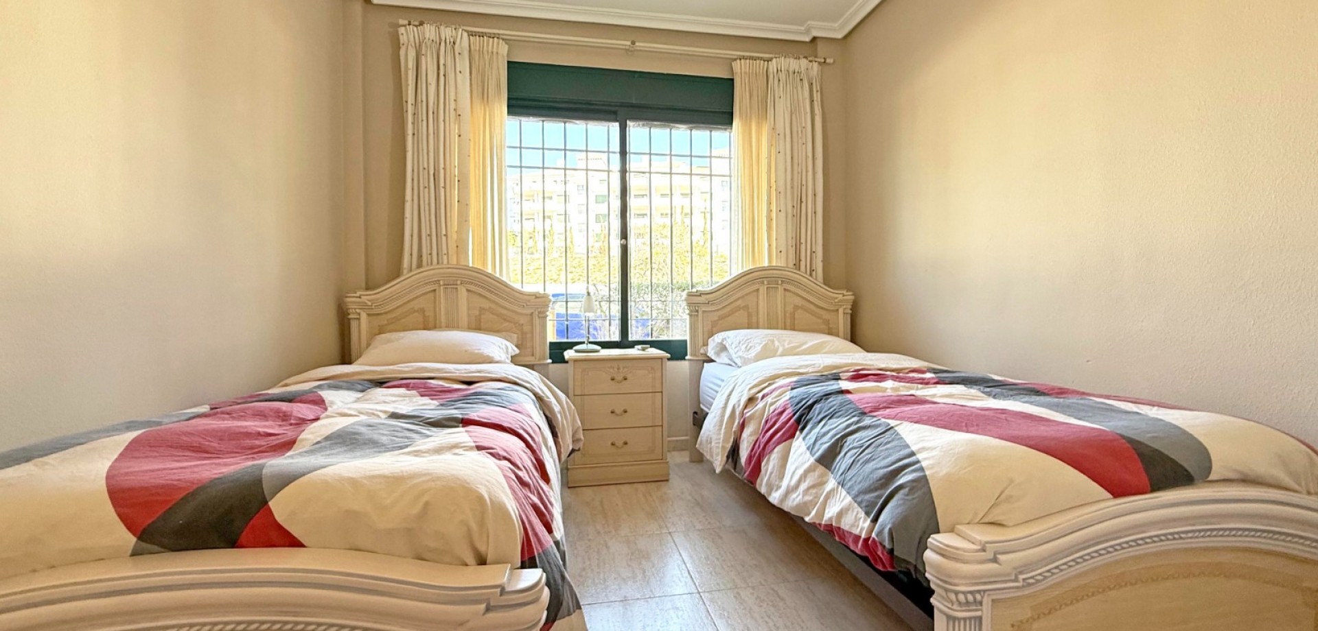 For sale - 2 Bedroom 2 Bathroom Apartment in Orihuela Costa - Costa Blanca  - Alicante