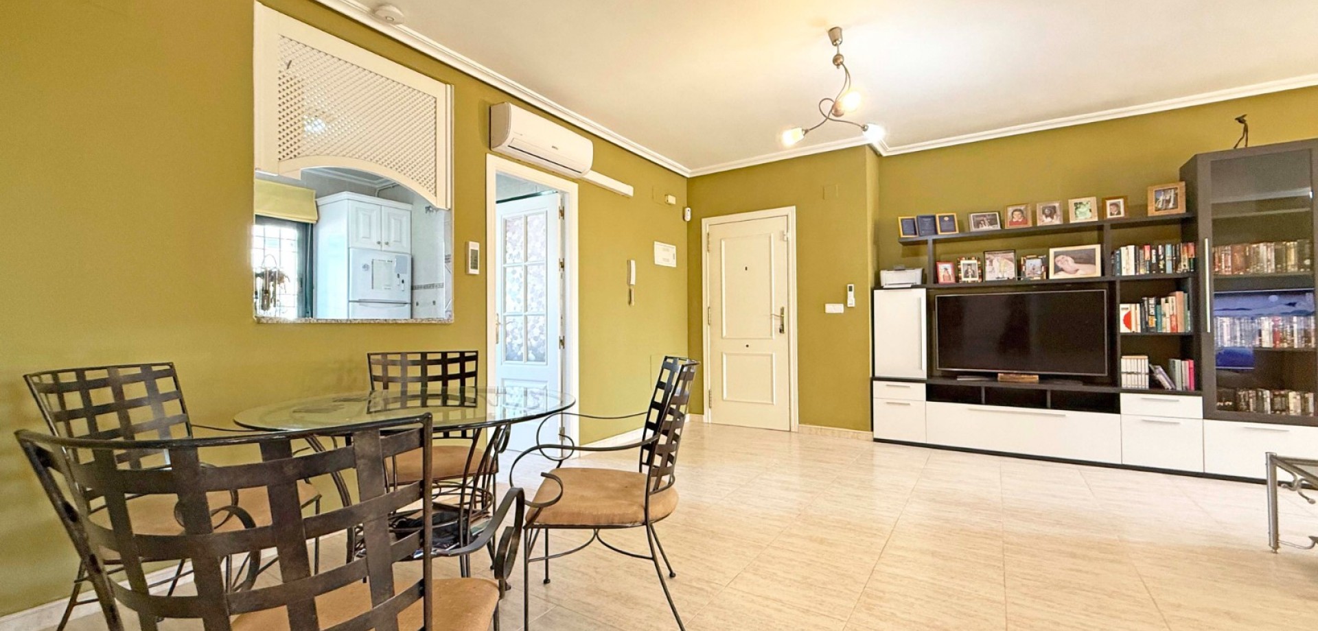 For sale - 2 Bedroom 2 Bathroom Apartment in Orihuela Costa - Costa Blanca  - Alicante