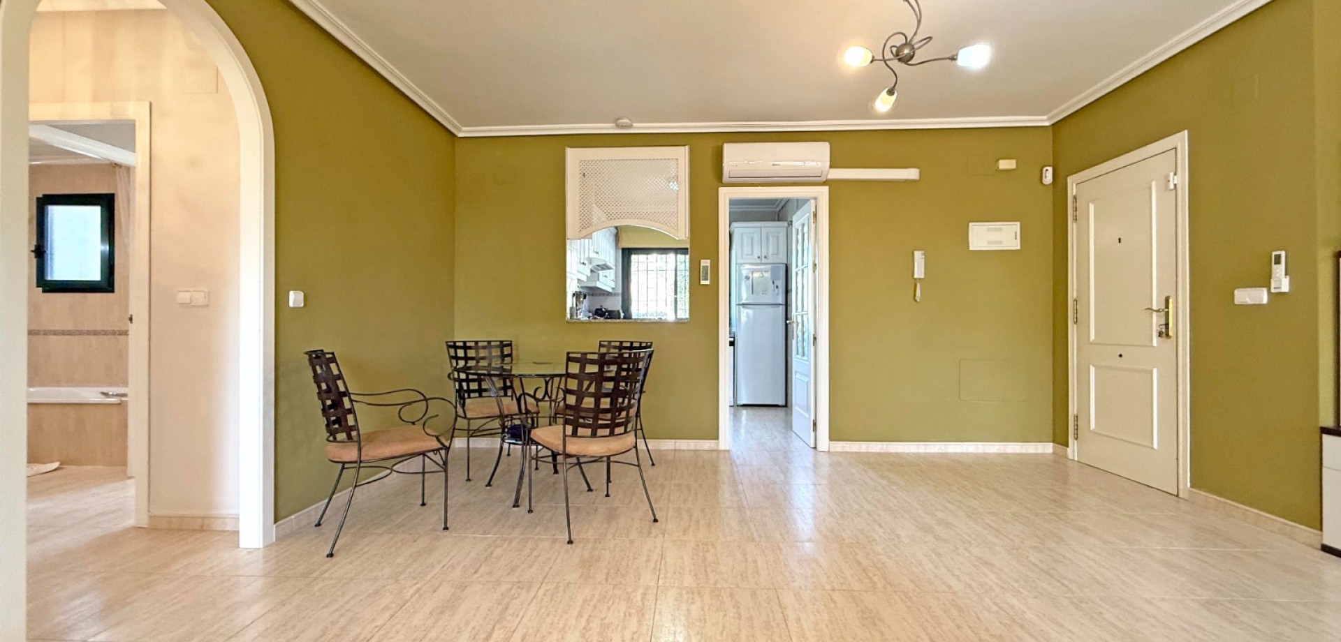 For sale - 2 Bedroom 2 Bathroom Apartment in Orihuela Costa - Costa Blanca  - Alicante