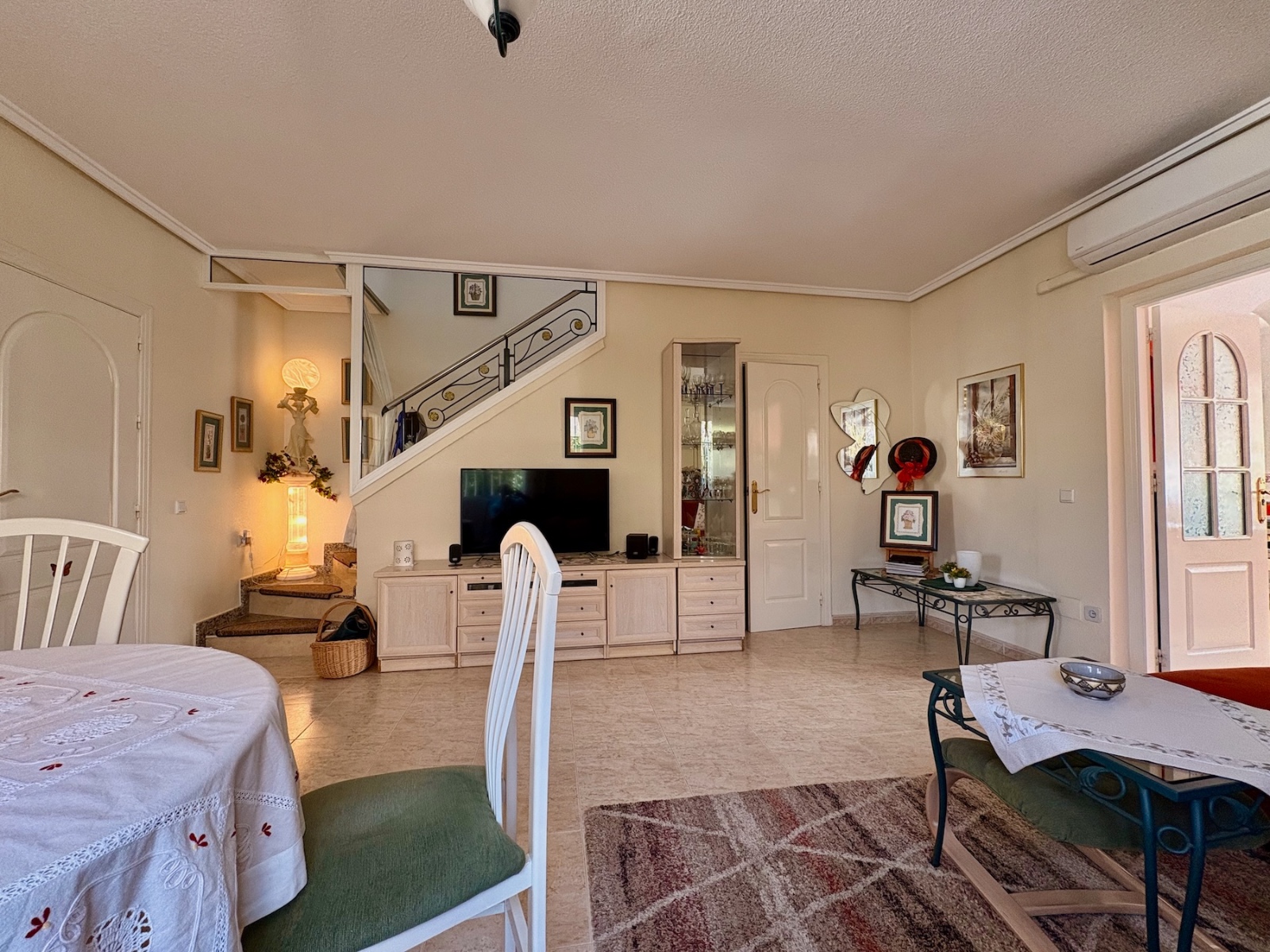 For sale - 3 Bedroom 2 Bathroom Town House in Rojales - Inland  - Alicante