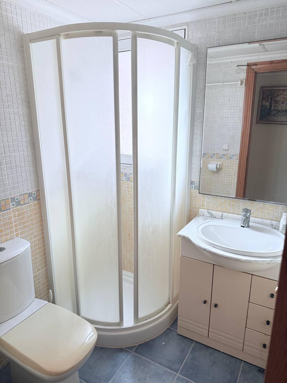 For sale - 4 Bedroom 3 Bathroom Apartment in Orihuela Costa - Lomas De Cabo Roig  - Alicante