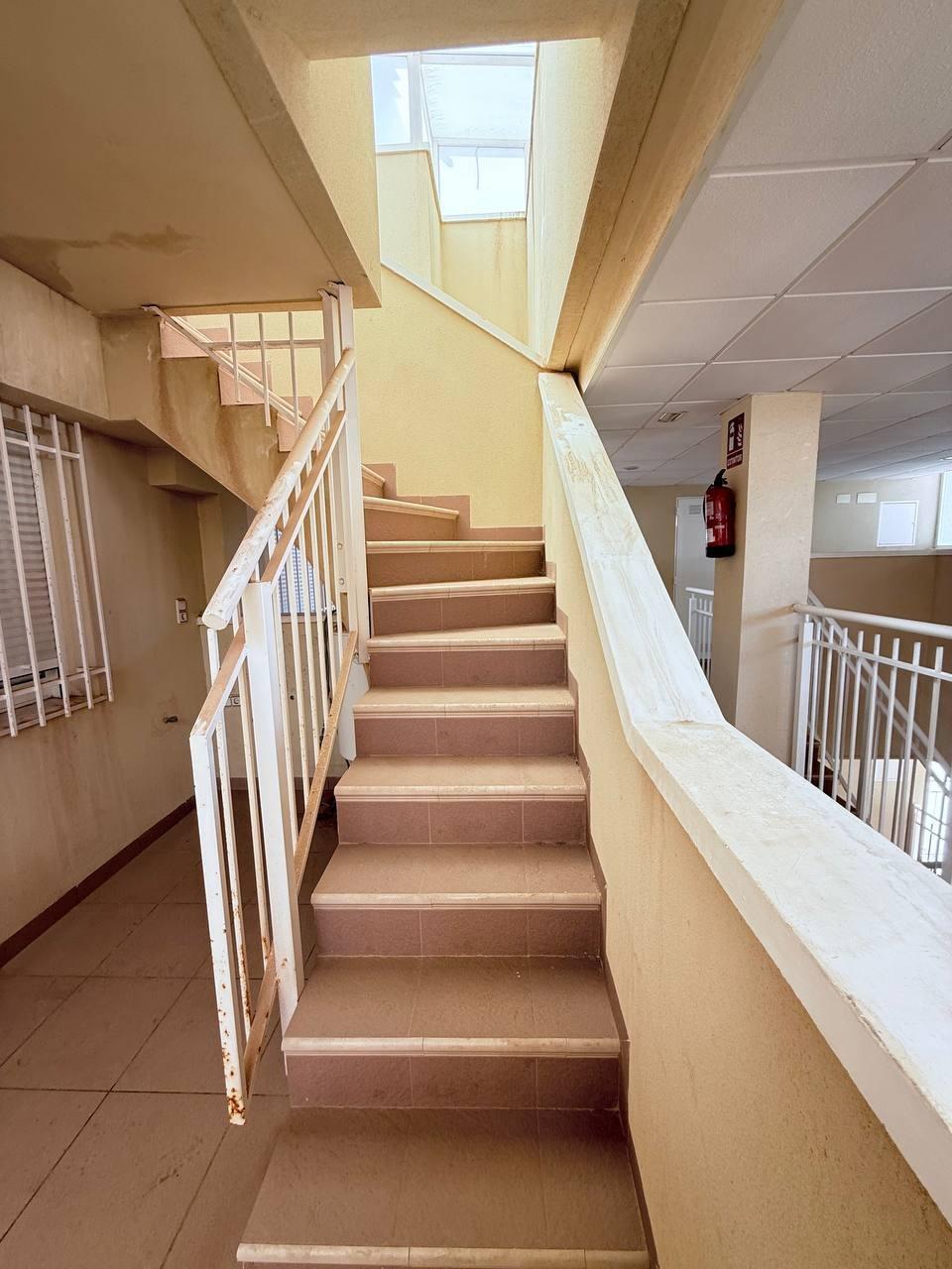 For sale - 4 Bedroom 3 Bathroom Apartment in Orihuela Costa - Lomas De Cabo Roig  - Alicante