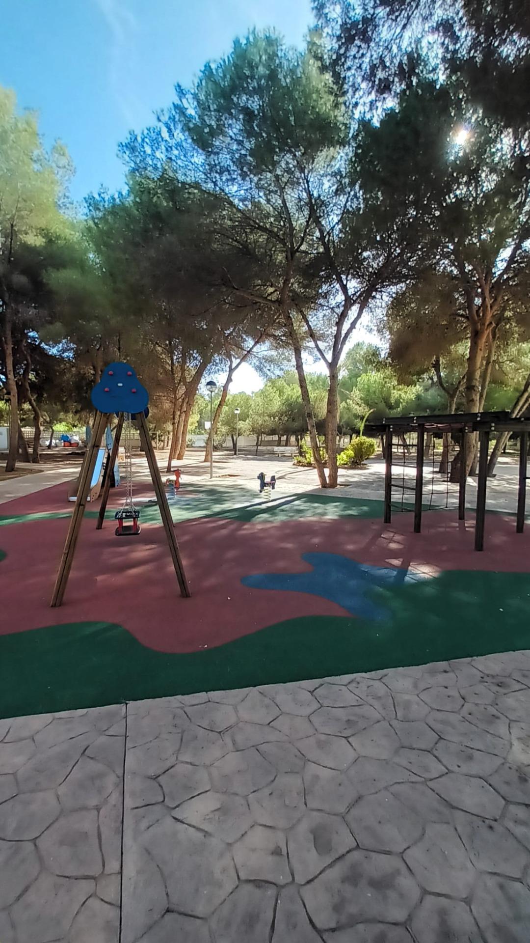 For sale - 3 Bedroom 2 Bathroom Apartment in Orihuela Costa - Campoamor  - Alicante