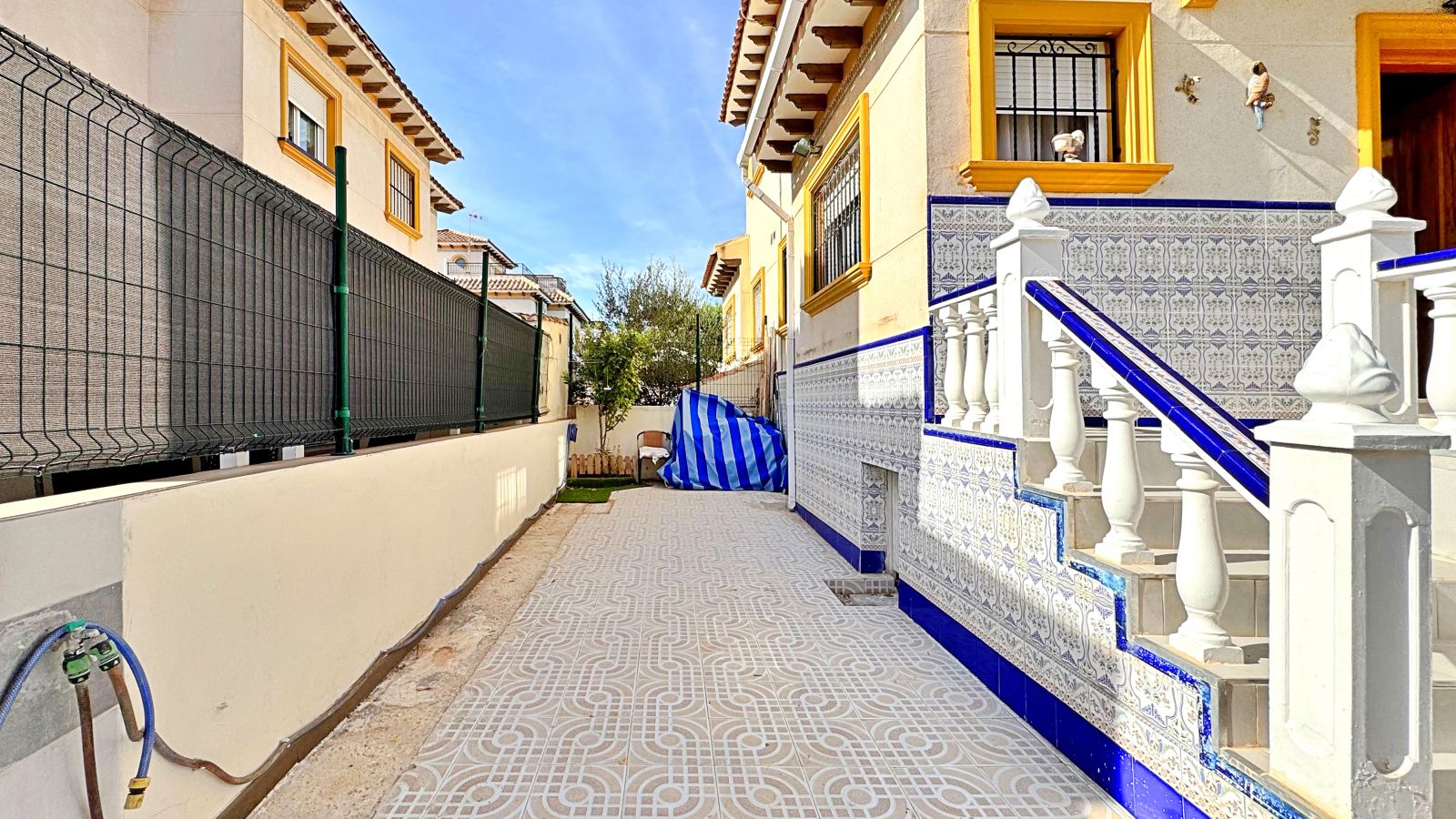 For sale - 2 Bedroom 2 Bathroom Town House in Orihuela Costa - Costa Blanca  - Alicante