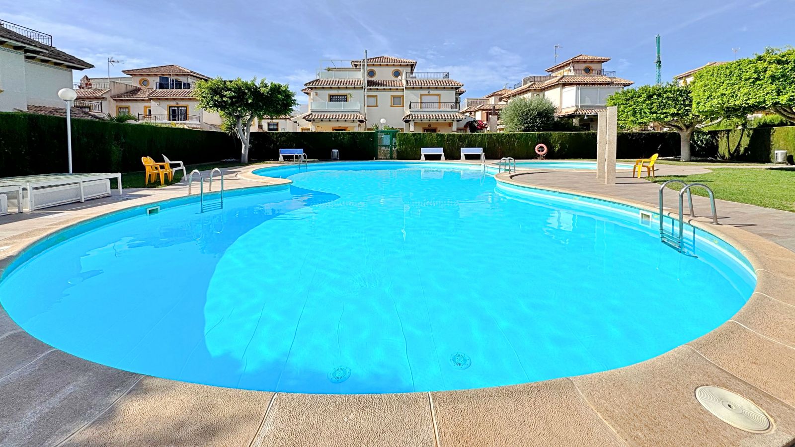 For sale - 2 Bedroom 2 Bathroom Town House in Orihuela Costa - Costa Blanca  - Alicante