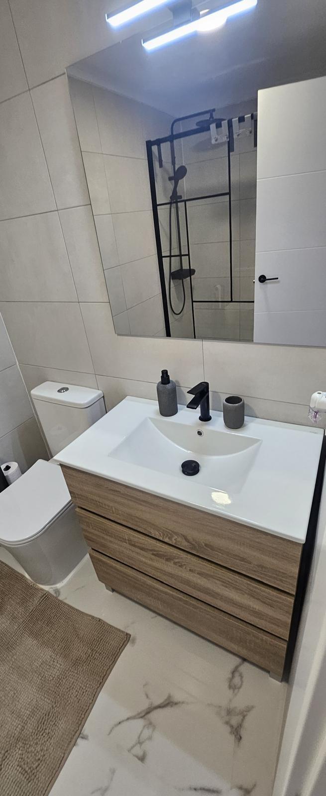 For sale - 2 Bedroom 2 Bathroom Apartment in Orihuela Costa - Punta Prima  - Alicante