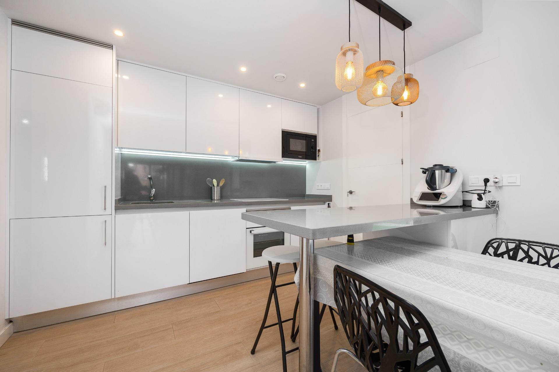 For sale - 2 Bedroom 2 Bathroom Apartment in Orihuela Costa - Villamartín-las Filipinas  - Alicante