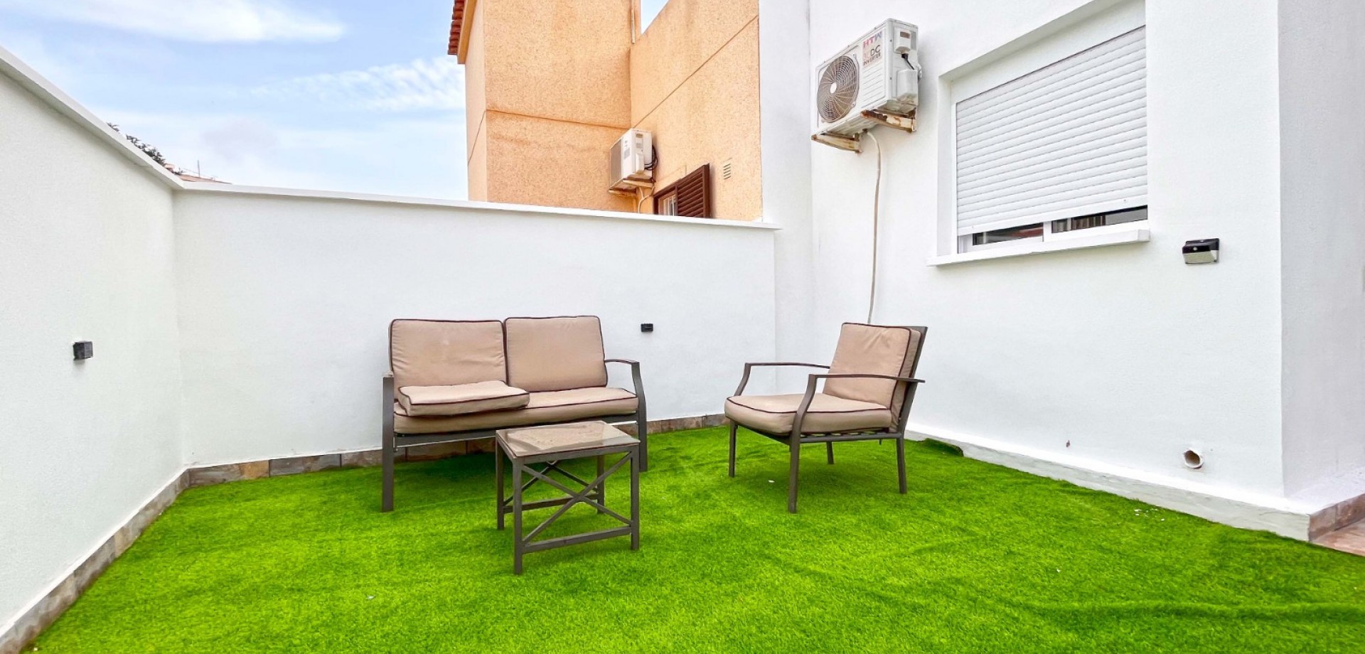 For sale - 2 Bedroom 2 Bathroom Bungalow in Orihuela Costa - Costa Blanca  - Alicante