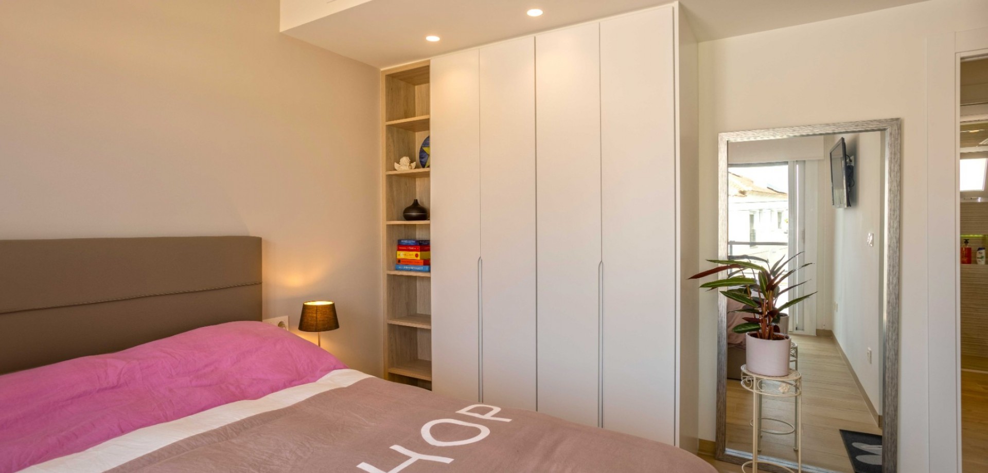 For sale - 2 Bedroom 2 Bathroom Apartment in Orihuela Costa - Costa Blanca  - Alicante