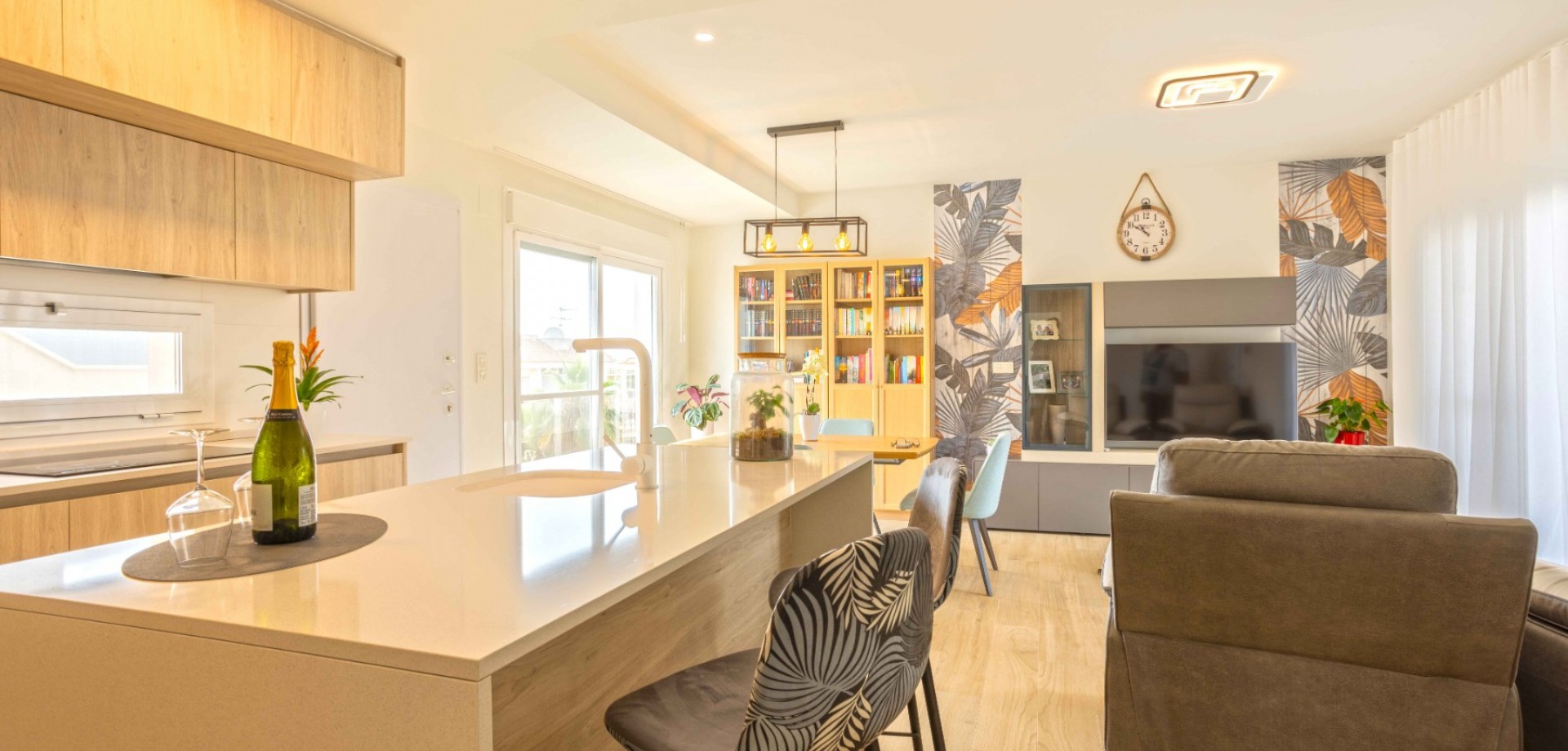 For sale - 2 Bedroom 2 Bathroom Apartment in Orihuela Costa - Costa Blanca  - Alicante