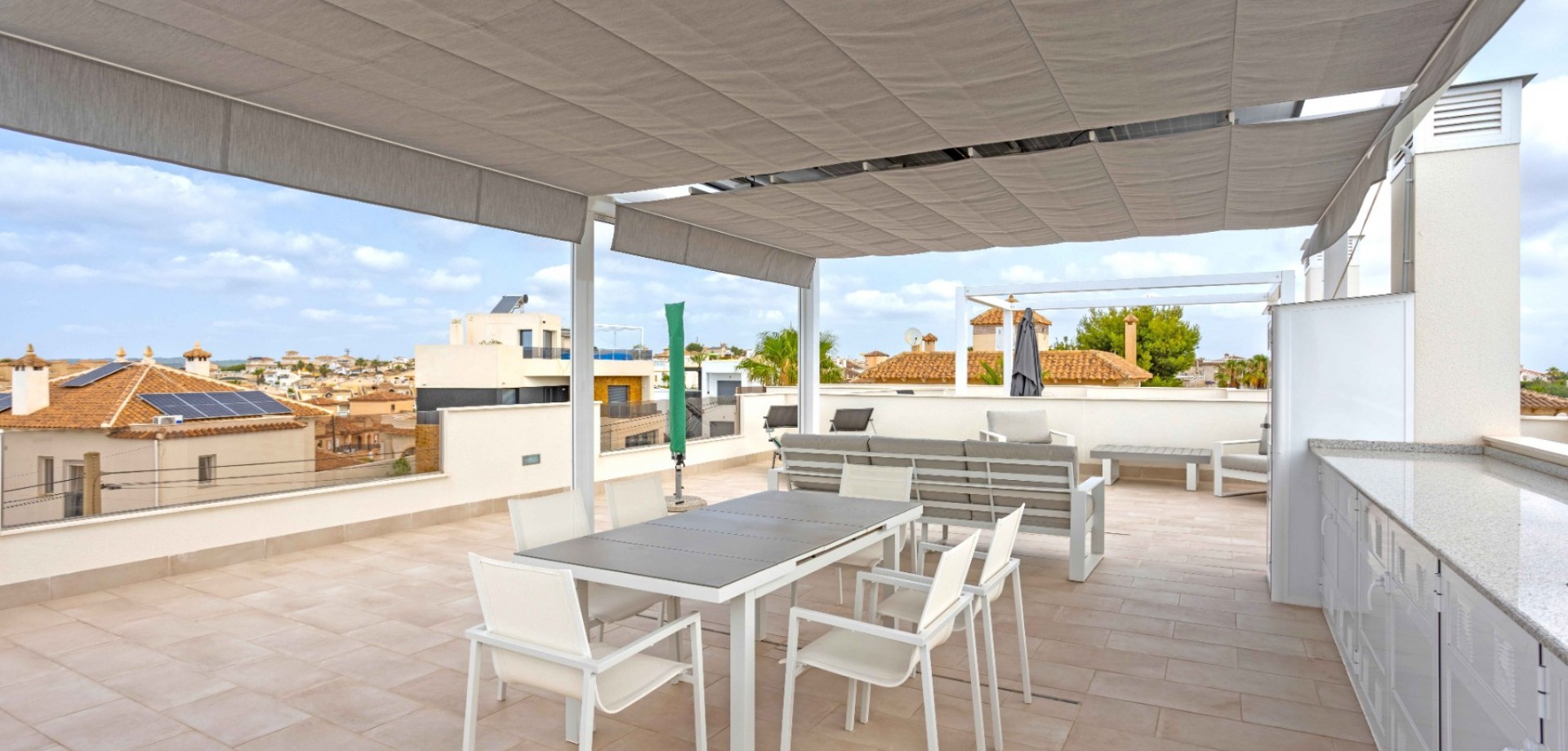 For sale - 2 Bedroom 2 Bathroom Apartment in Orihuela Costa - Costa Blanca  - Alicante