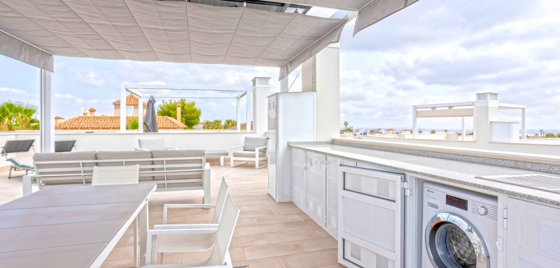 For sale - 2 Bedroom 2 Bathroom Apartment in Orihuela Costa - Costa Blanca  - Alicante