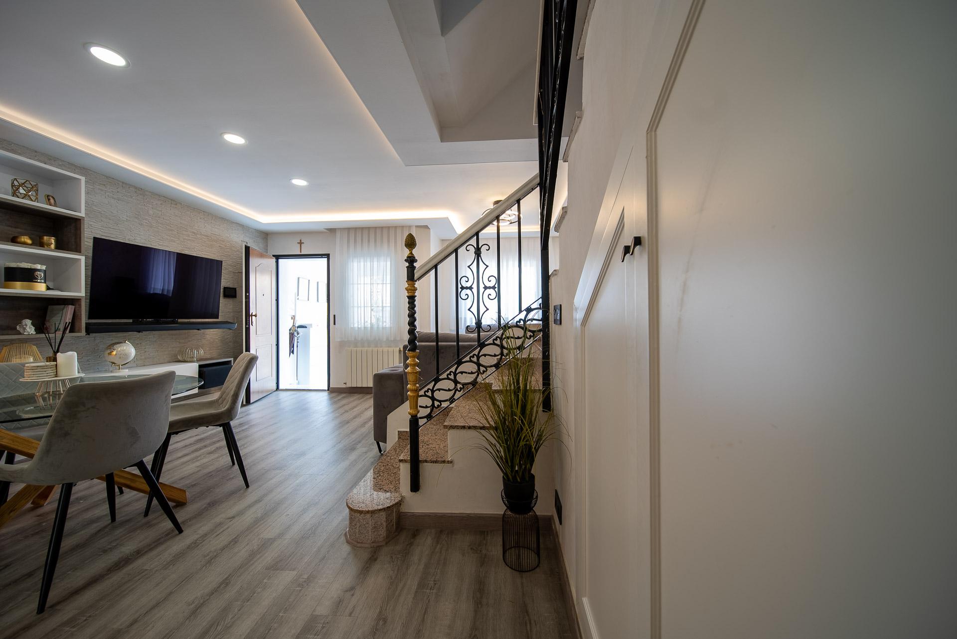 For sale - 3 Bedroom 2 Bathroom Town House in Orihuela Costa - Pau 26  - Alicante