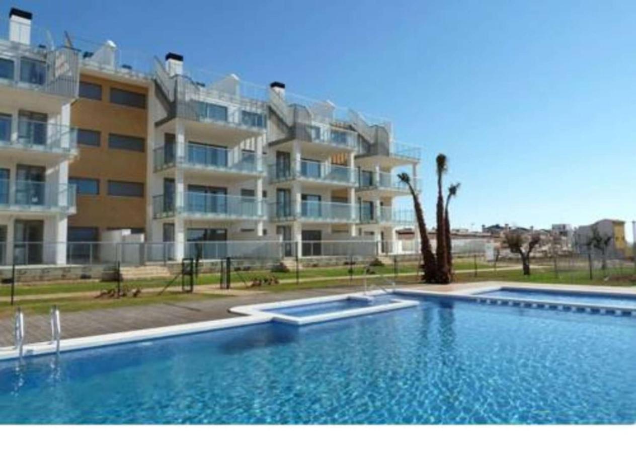 For sale - 2 Bedroom 2 Bathroom Apartment in Villamartin -  - Alicante