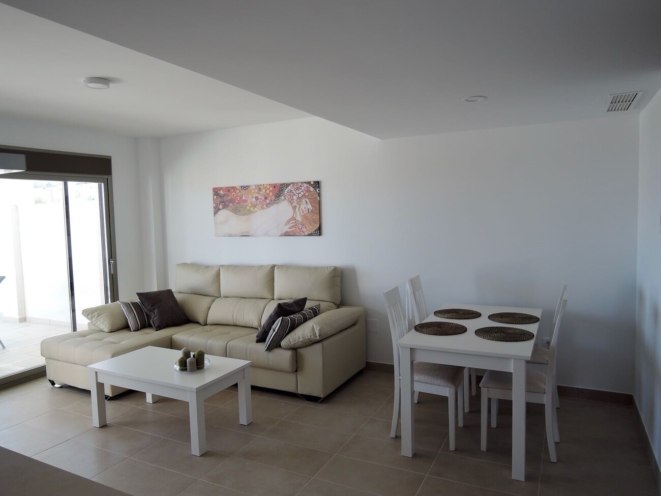 For sale - 2 Bedroom 2 Bathroom Apartment in Villamartin -  - Alicante