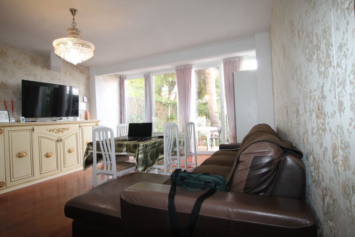 For sale - 4 Bedroom 2 Bathroom Duplex in La Zenia - Costa Blanca  - Alicante