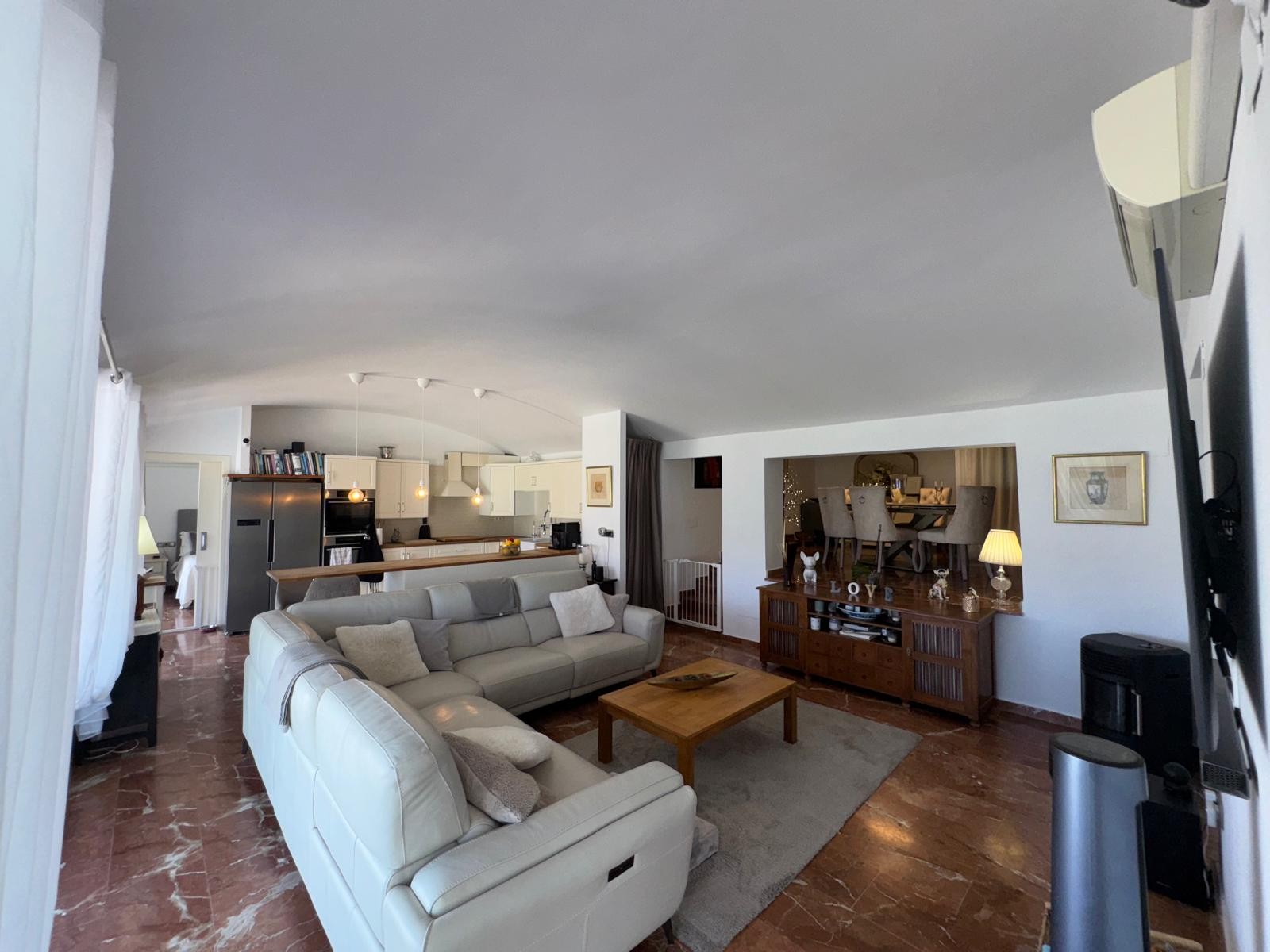 For sale - 3 Bedroom 2 Bathroom Apartment in Las Ramblas Golf - Inland  - Alicante