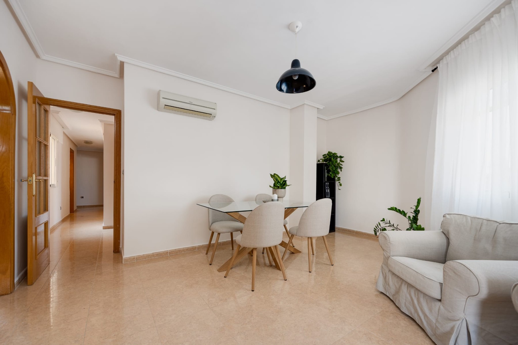 For sale - 3 Bedroom 2 Bathroom Apartment in Jacarilla - Jacarilla  - Alicante