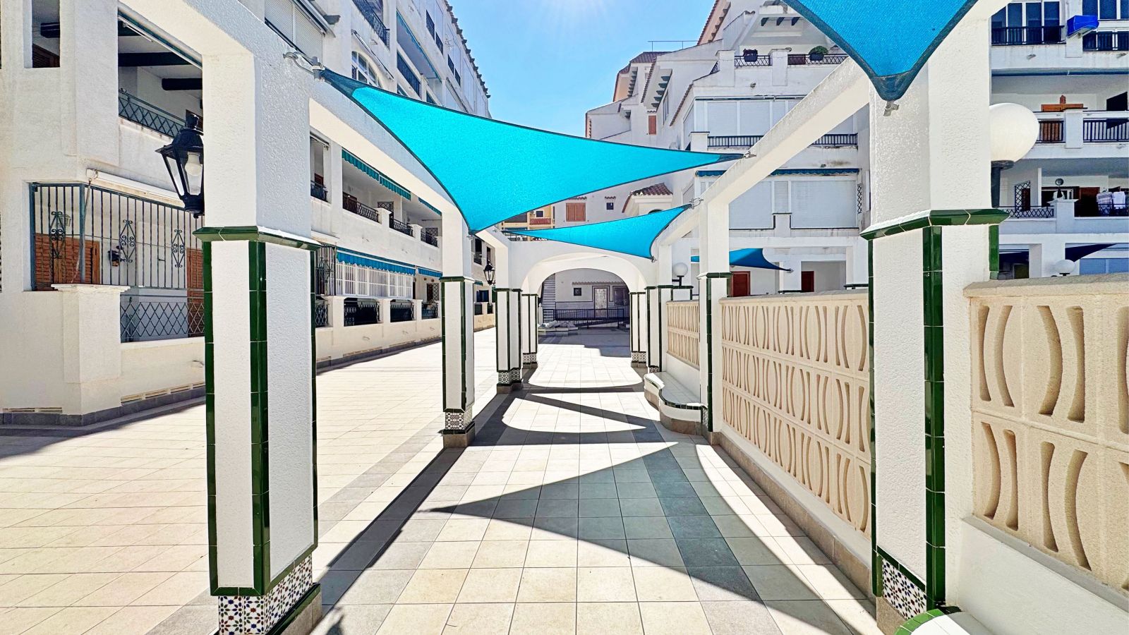 For sale - 1 Bedroom 1 Bathroom Apartment in La Mata - La Mata  - Alicante