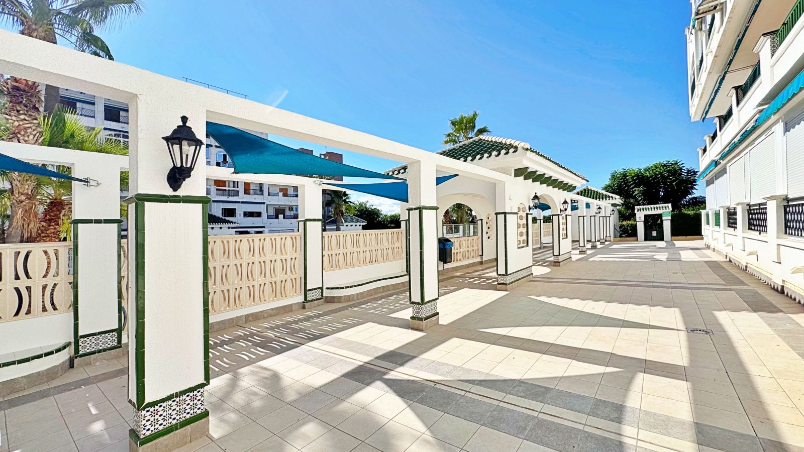 For sale - 1 Bedroom 1 Bathroom Apartment in La Mata - La Mata  - Alicante