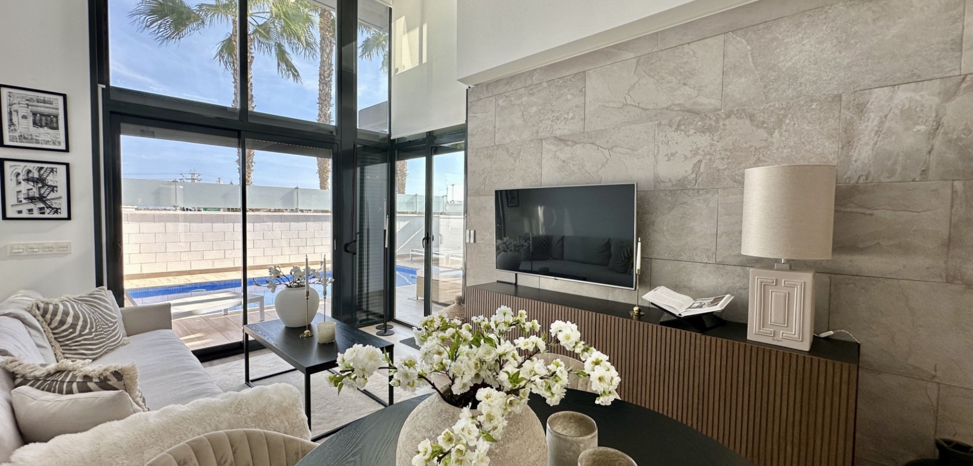 For sale - 3 Bedroom 3 Bathroom Detached Villa in Lomas de Cabo Roig  - Lomas de Cabo Roig  - Alicante