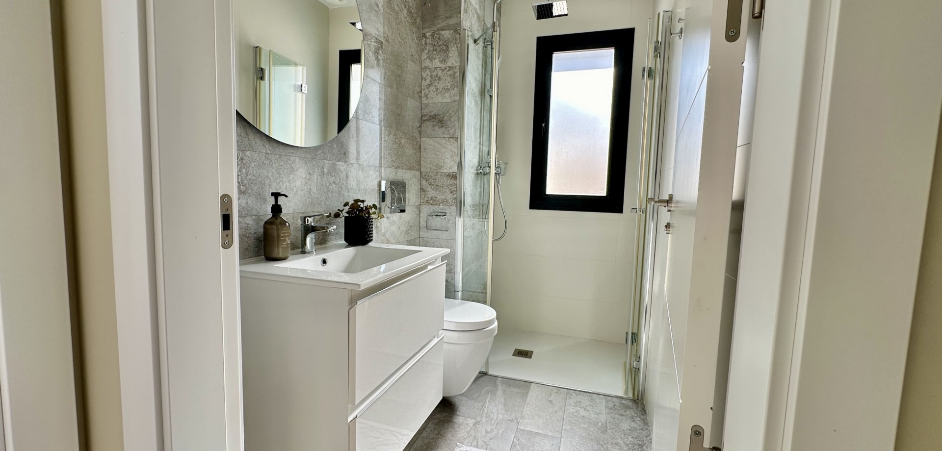 For sale - 3 Bedroom 3 Bathroom Detached Villa in Lomas de Cabo Roig  - Lomas de Cabo Roig  - Alicante