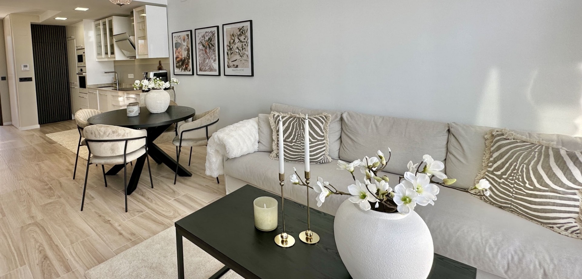 For sale - 3 Bedroom 3 Bathroom Detached Villa in Lomas de Cabo Roig  - Lomas de Cabo Roig  - Alicante