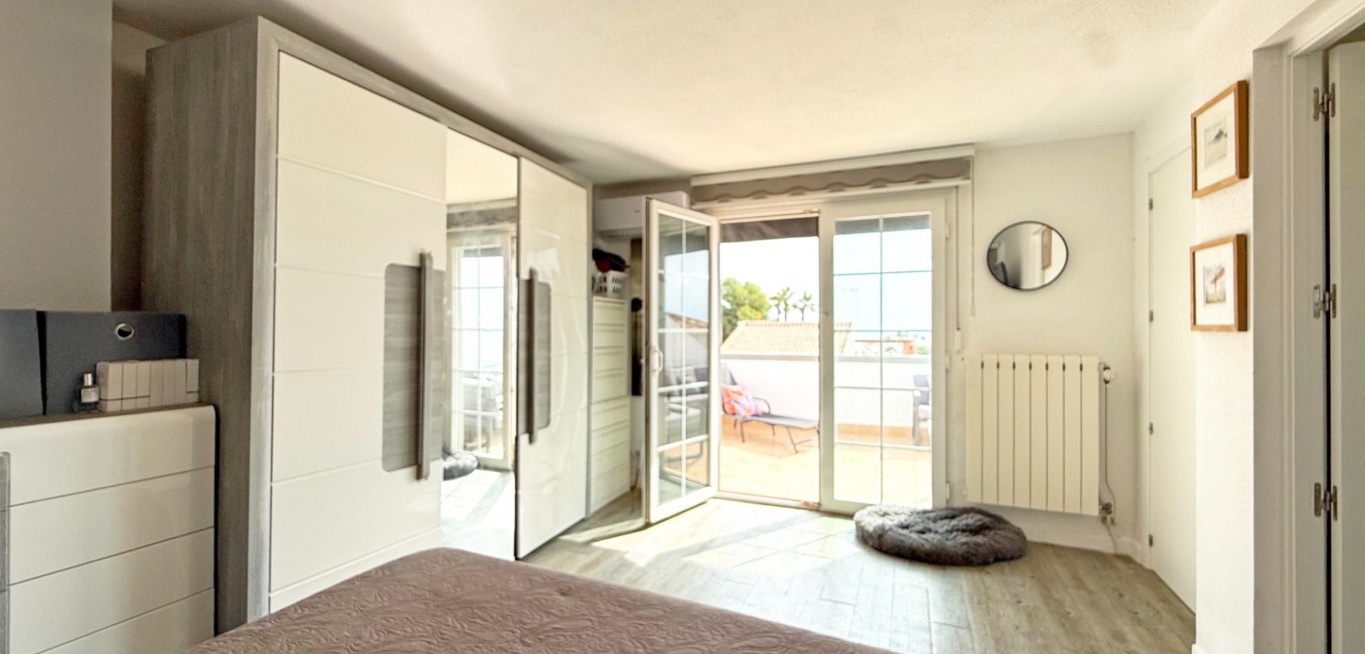 For sale - 2 Bedroom 3 Bathroom Detached Villa in Villamartin - Villamartín  - Alicante