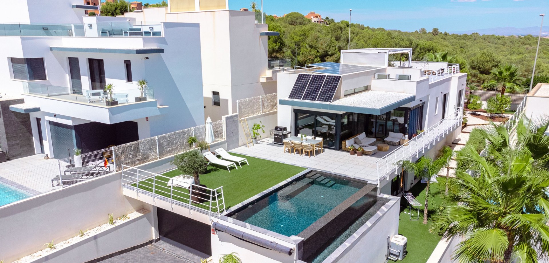 For sale - 5 Bedroom 4 Bathroom Detached Villa in San Miguel de Salinas - San Miguel de Salinas  - Costa Blanca (Alicante)