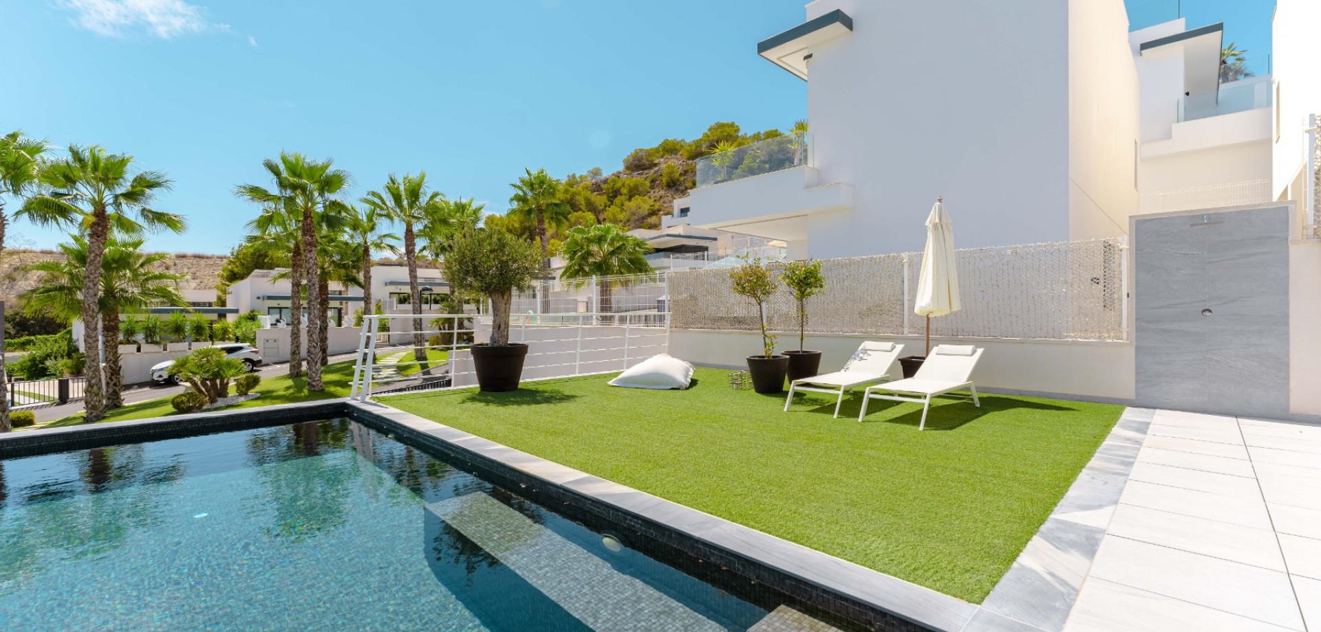 For sale - 5 Bedroom 4 Bathroom Detached Villa in San Miguel de Salinas - San Miguel de Salinas  - Costa Blanca (Alicante)