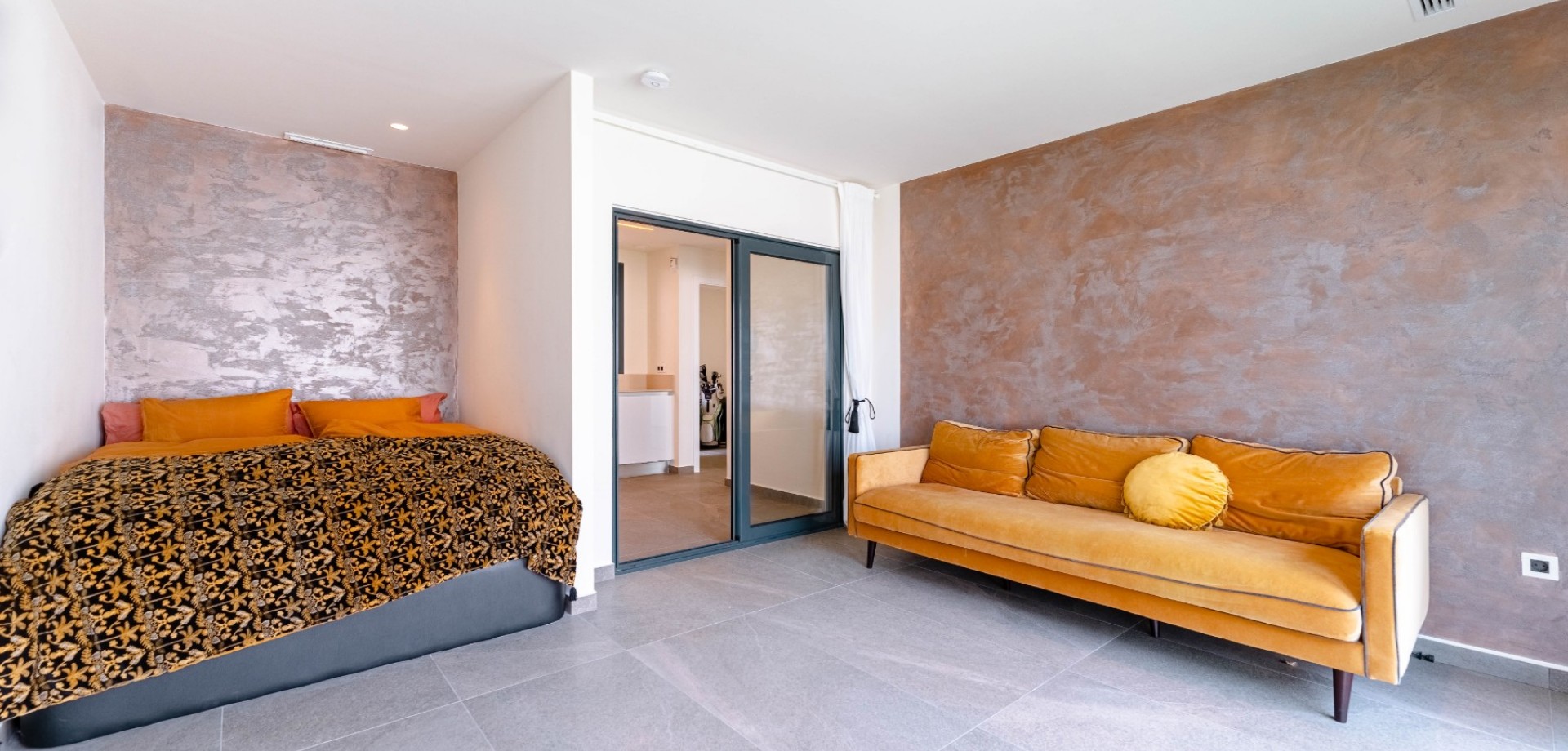 For sale - 5 Bedroom 4 Bathroom Detached Villa in San Miguel de Salinas - San Miguel de Salinas  - Costa Blanca (Alicante)