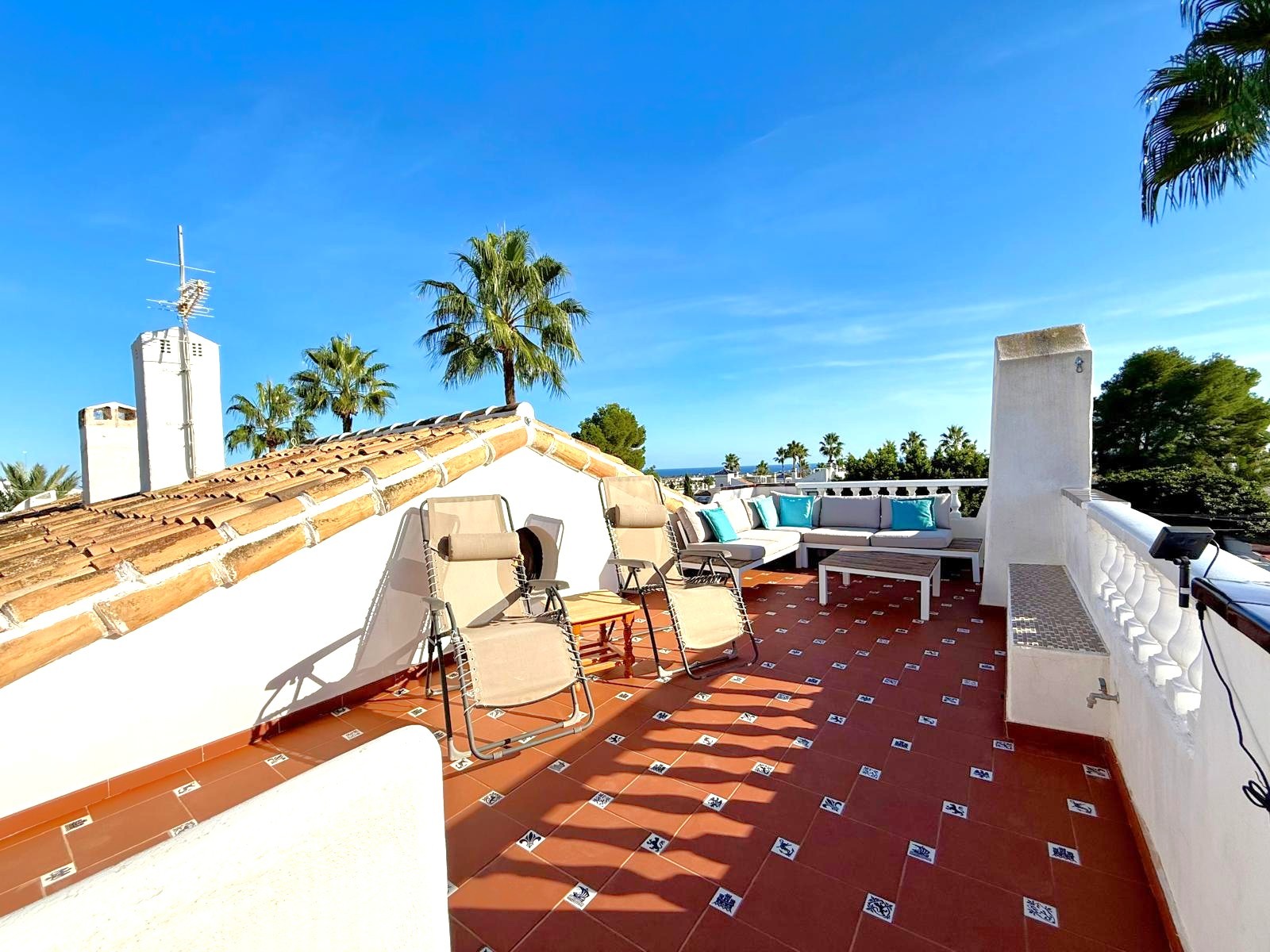 For sale - 3 Bedroom 3 Bathroom Villa in Villamartín - Villamartin  - Alicante