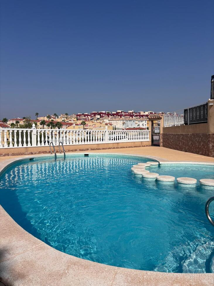 Sold - 2 Bedroom 2 Bathroom House - Townhouse in Orihuela - Orihuela Costa  - Alicante
