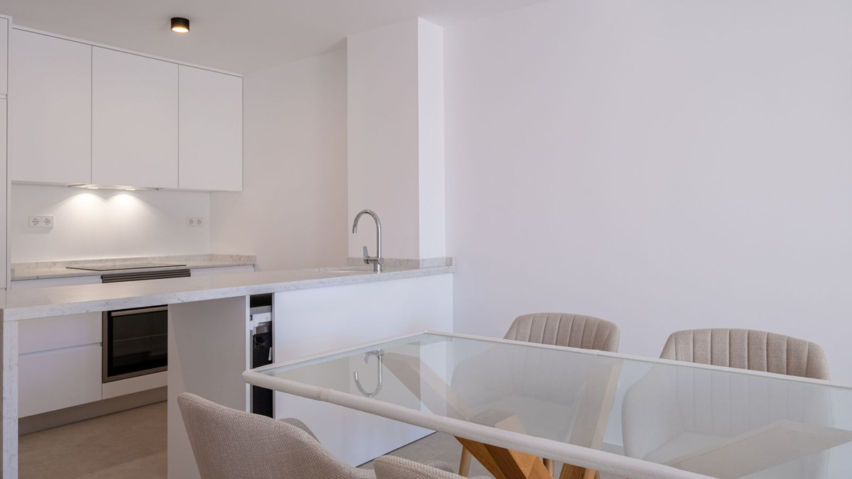 For sale - 2 Bedroom 2 Bathroom Apartment - Middle Floor Apartment in Orihuela - Playa Flamenca  - Alicante