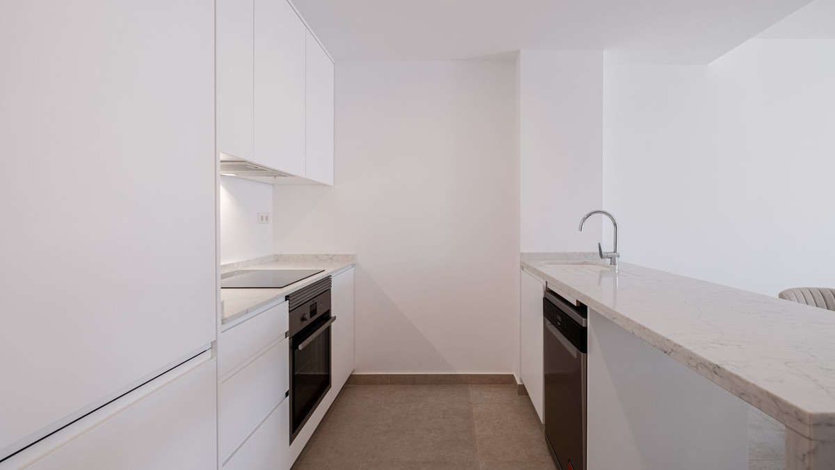 For sale - 2 Bedroom 2 Bathroom Apartment - Middle Floor Apartment in Orihuela - Playa Flamenca  - Alicante