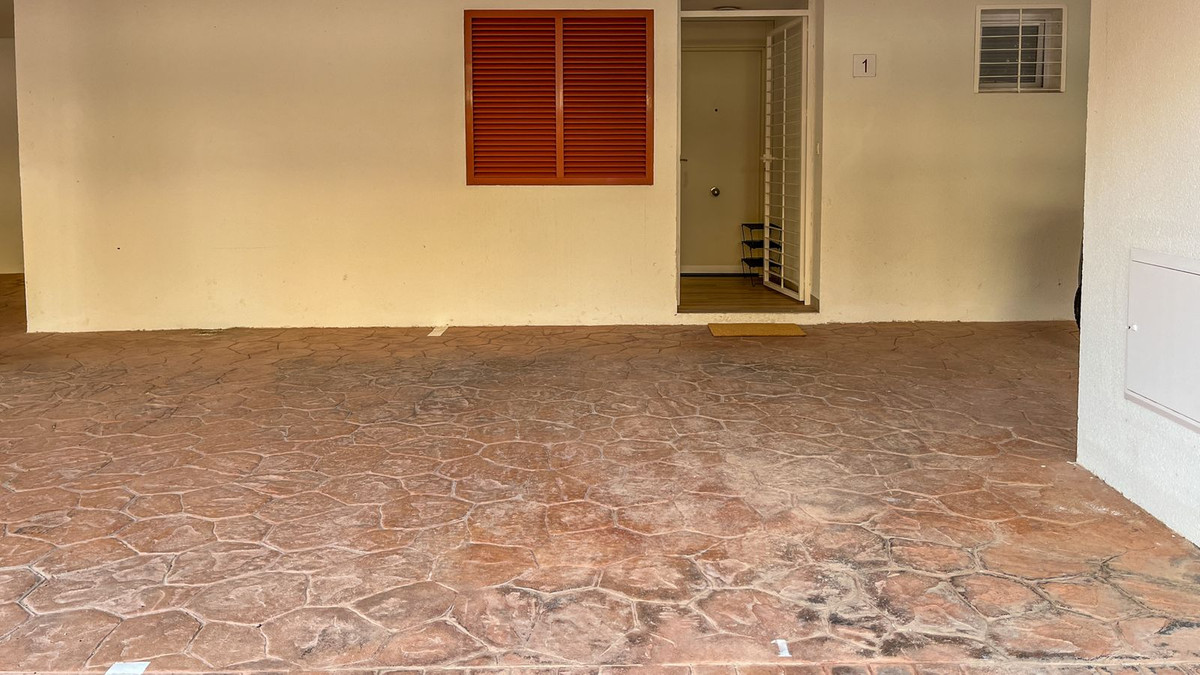 For sale - 3 Bedroom 2 Bathroom Apartment - Ground Floor Apartment in Orihuela - Playa Flamenca  - Alicante
