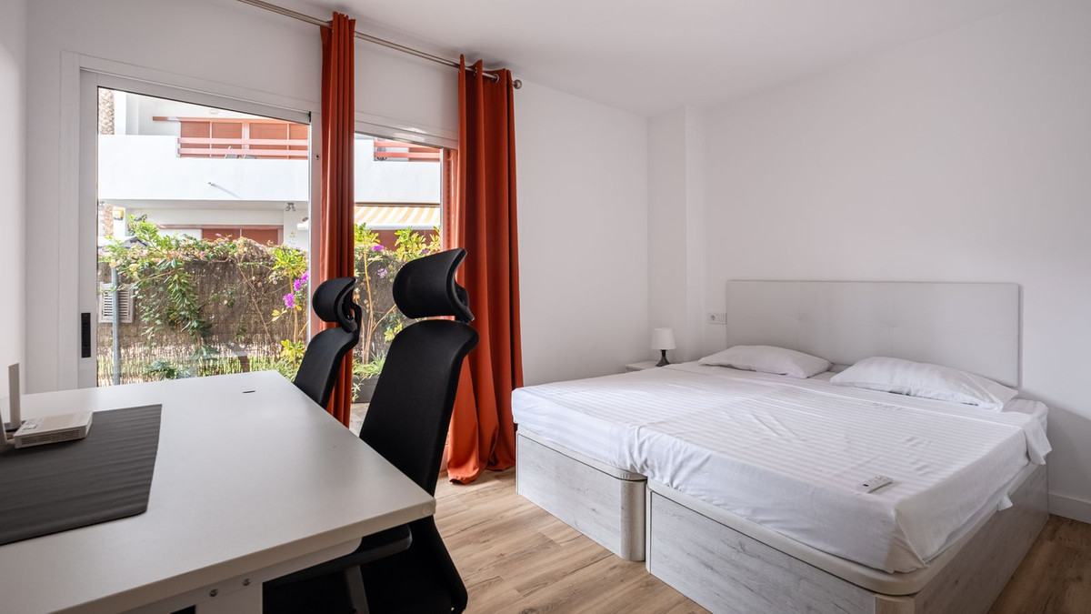 For sale - 3 Bedroom 2 Bathroom Apartment - Ground Floor Apartment in Orihuela - Playa Flamenca  - Alicante