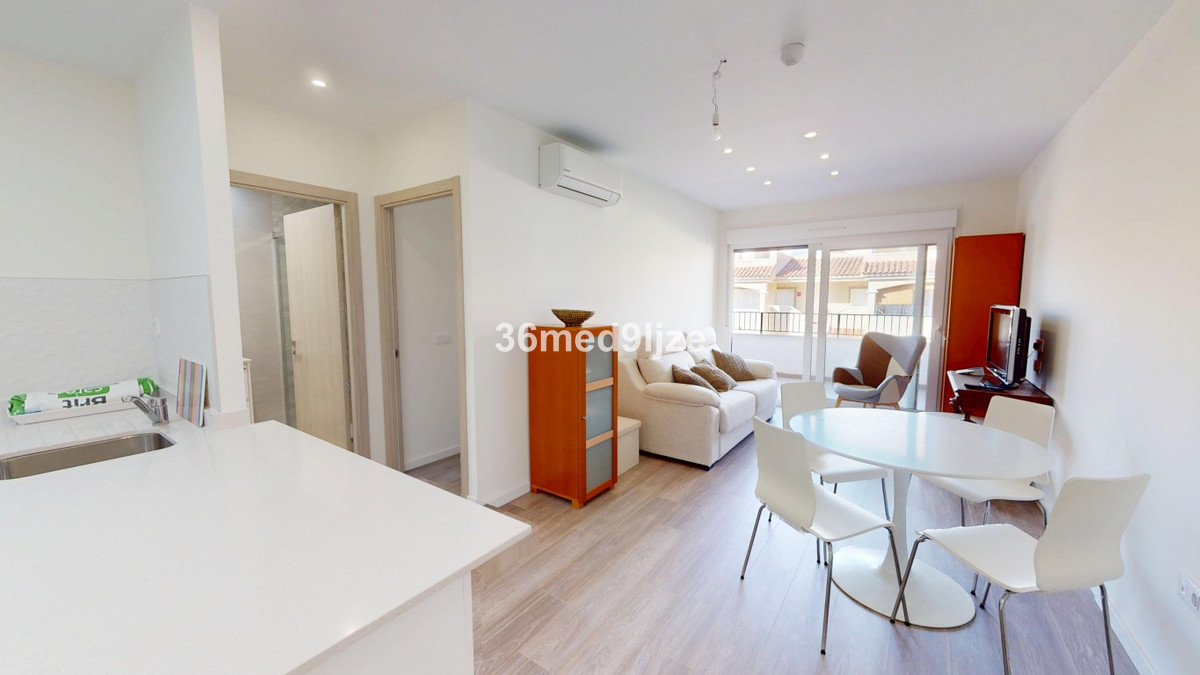 For sale - 1 Bedroom 1 Bathroom Middle Floor Apartment in Mil Palmeras  - Mil Palmeras  - Alicante