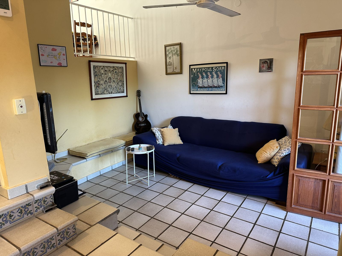 For sale - 4 Bedroom 4 Bathroom House - Townhouse in Orihuela - Orihuela Costa  - Alicante