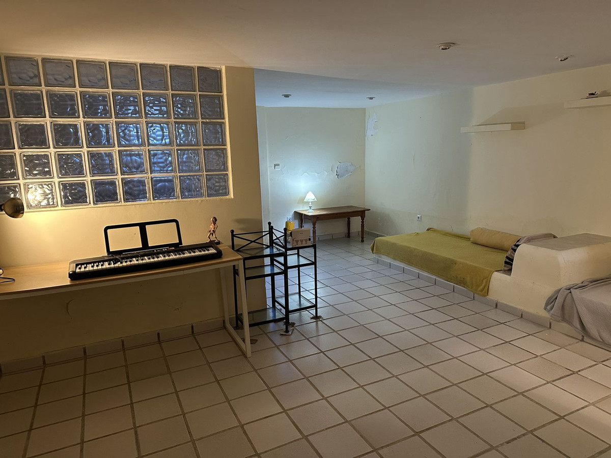 For sale - 4 Bedroom 4 Bathroom House - Townhouse in Orihuela - Orihuela Costa  - Alicante