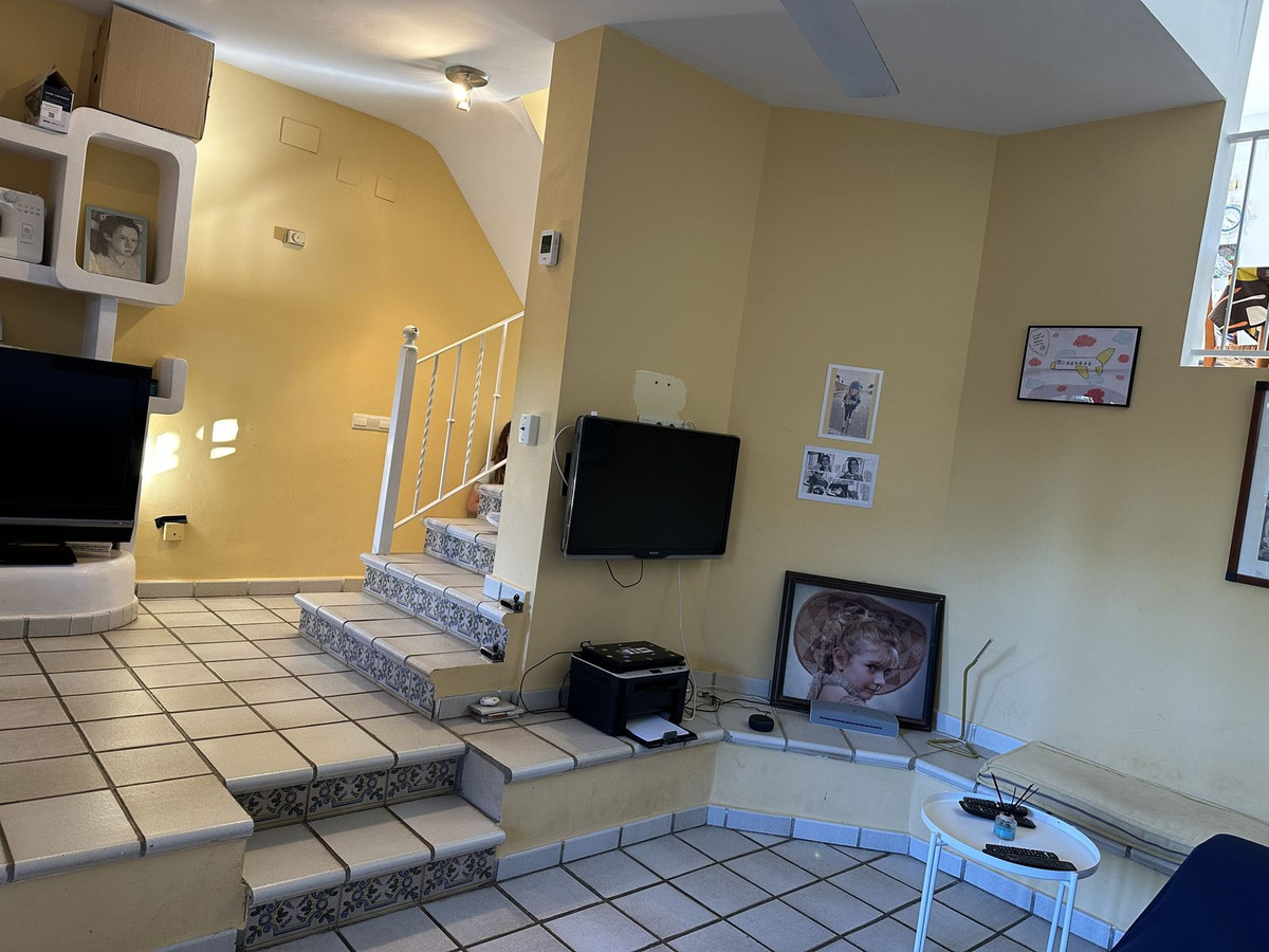 For sale - 4 Bedroom 4 Bathroom House - Townhouse in Orihuela - Orihuela Costa  - Alicante