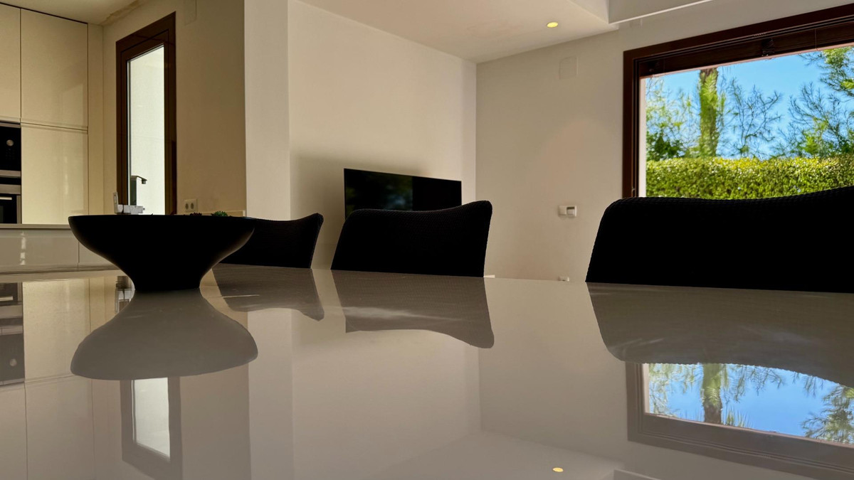 For sale - 3 Bedroom 2 Bathroom House - Detached Villa in Orihuela - Las Colinas Golf  - Alicante