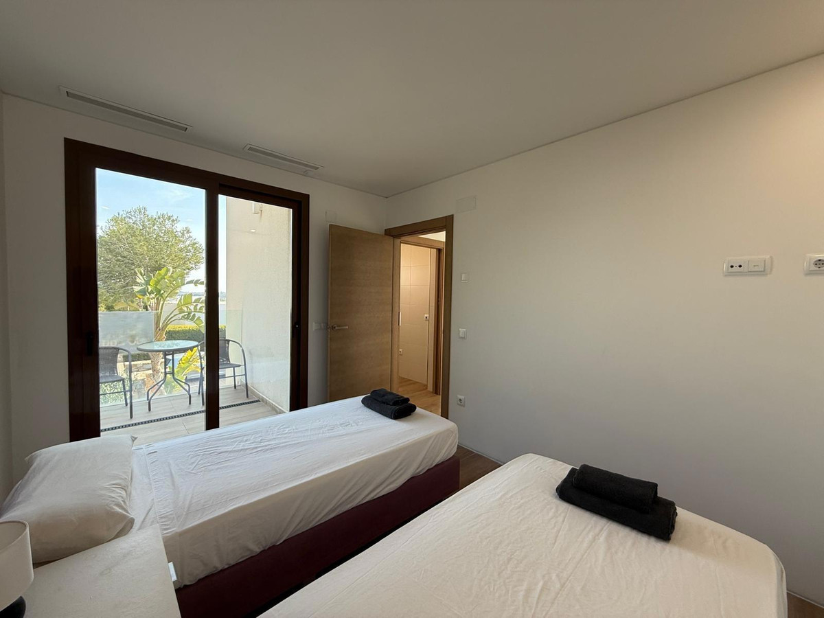 For sale - 3 Bedroom 2 Bathroom House - Detached Villa in Orihuela - Las Colinas Golf  - Alicante