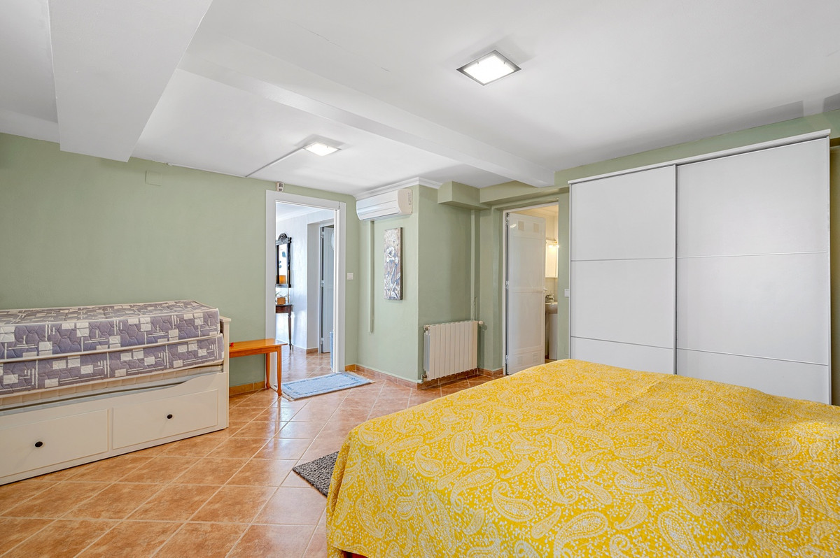 For sale - 3 Bedroom 3 Bathroom Detached Villa in Ciudad Quesada  - Ciudad Quesada  - Alicante