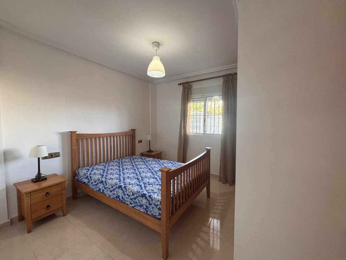 For sale - 2 Bedroom 1 Bathroom Ground Floor Apartment in Cabo Roig  - Cabo Roig  - Alicante